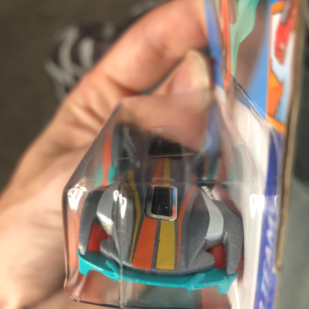 Roadster bite by hot wheels - Picture 5 of 7